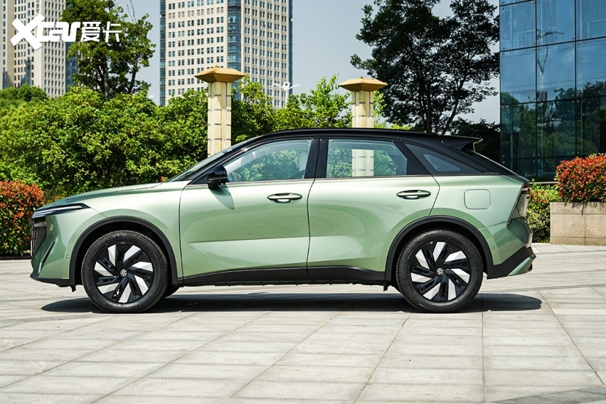 启辰大V DD-i的对手是比亚迪宋Pro DM-i冠军版？