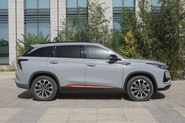 为什么它能热销？试驾2021款长安CS75 PLUS
