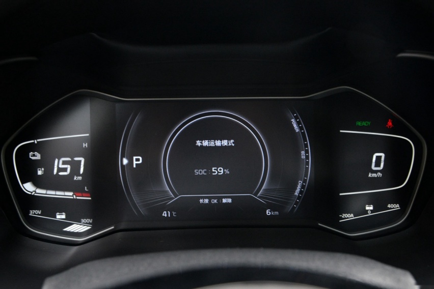 续航490km的韩系纯电轿车！起亚K3 EV值不值得买？