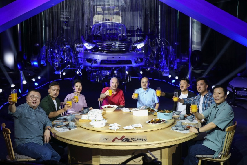 拥抱客户，17岁东风日产成长的姿态