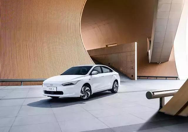 对标Model 3，几何A和Aion S靠这些特点赢了！