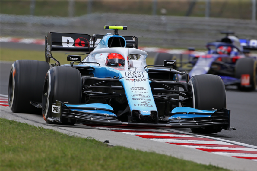 ​F1赛场上唯一“单手”开F1的车手，波兰老将库比卡