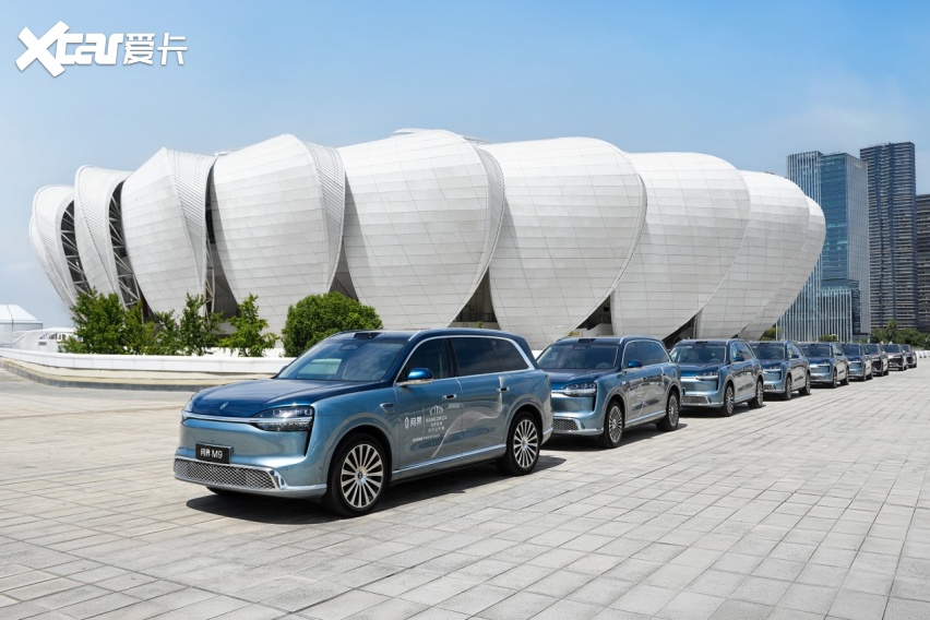 全新一代问界M9正式交付2026问界杭州网球公开赛