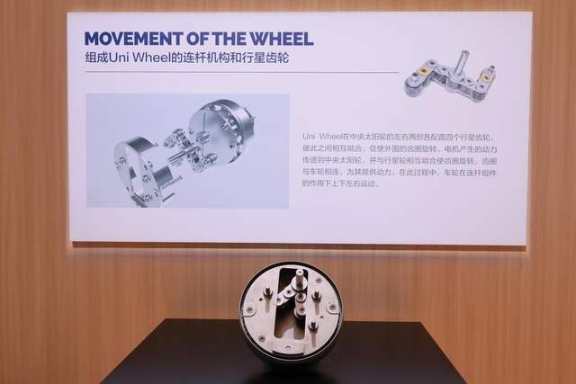 全新SUV索奈智领上市,,起亚新产品新技术闪耀北京车展