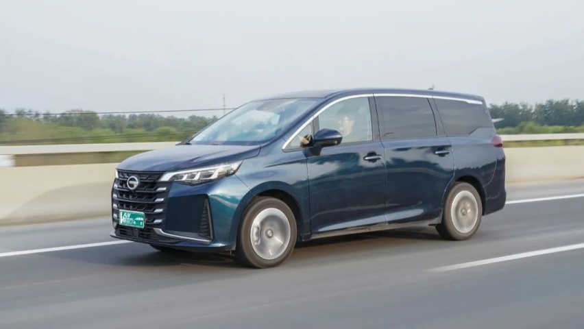 15万落地，轿车、SUV和MPV之间，为啥选后者是最明智的？