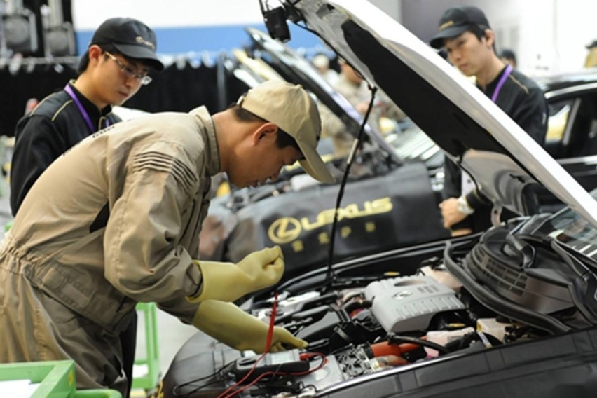 前7月销量近11万，ES月均卖出9千台，雷克萨斯表现抢眼