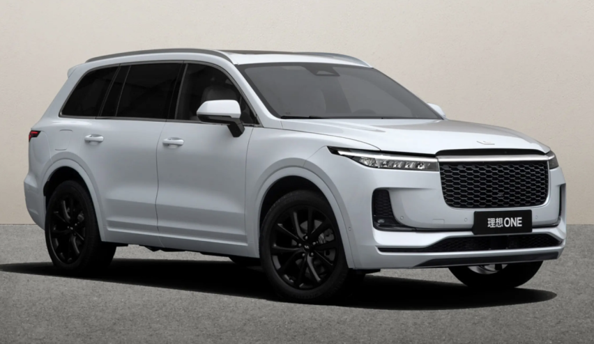 30万左右的新能源SUV，理想0NE和特斯拉Model Y谁更值得买？