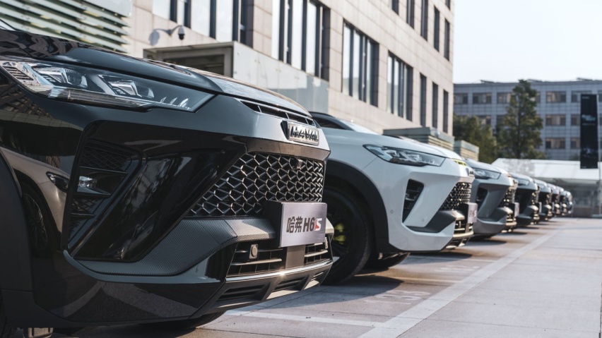 山路＆赛道试驾H6S，家用运动两相宜，关键还长得帅气