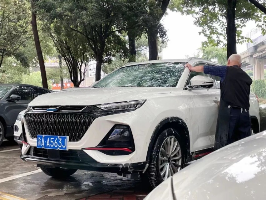 欧尚X7 PLUS首保：贴心、专业是关键词，还可蹭饭、洗车！