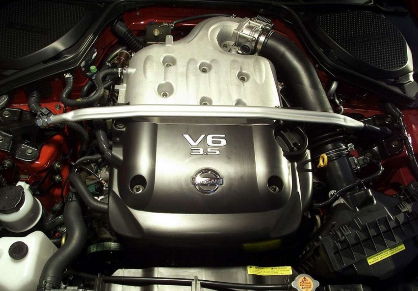 Nissan-350Z-2003-1280-4d.jpg