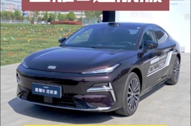 让豪华平权 试驾吉利银河星耀8远航版