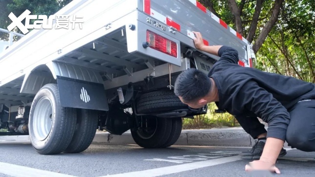 新一代的奋斗底色！一台车助力梦想