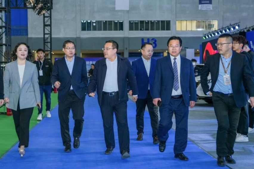 新会展 新榆林 第二届榆林国际汽车展览会盛大启幕