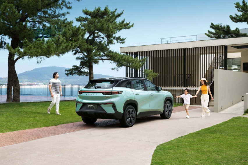 聚焦成都国际车展人气车型，奇瑞eQ7引领“超舒适家庭纯电SUV”新热潮