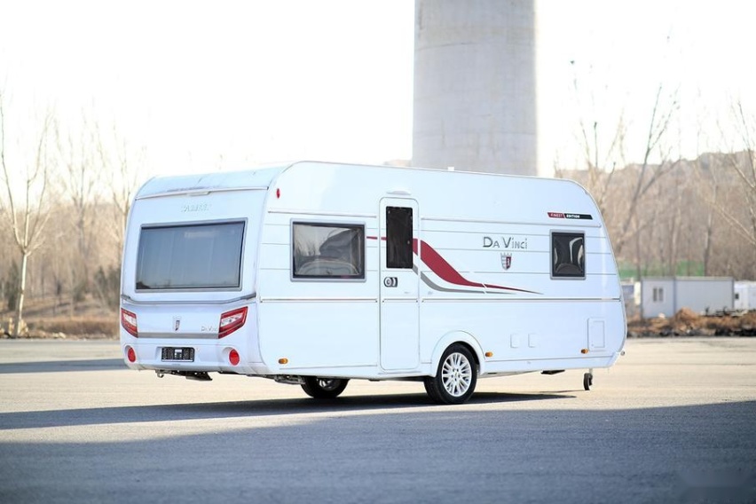 厉害!家具内配通风系统 实拍特比特达芬奇TD490拖挂房车