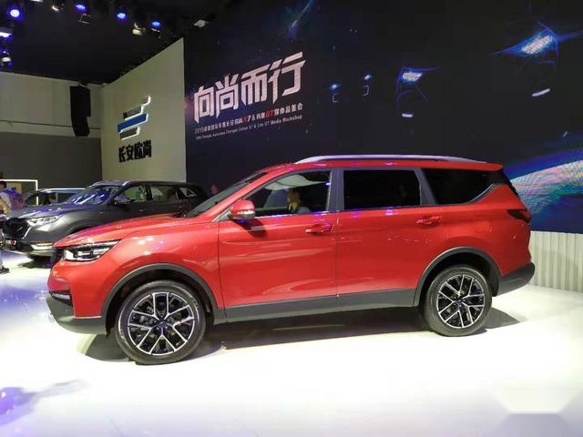 成都车展科赛GT登场！蓝鲸2.0T+爱信8AT兼顾运动与空间
