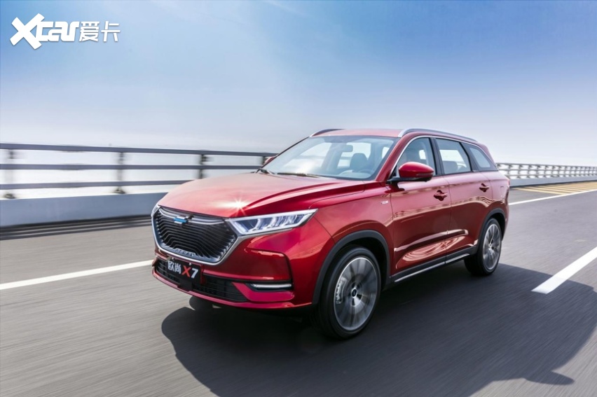 售价1099万起长安欧尚x7三款新品发布