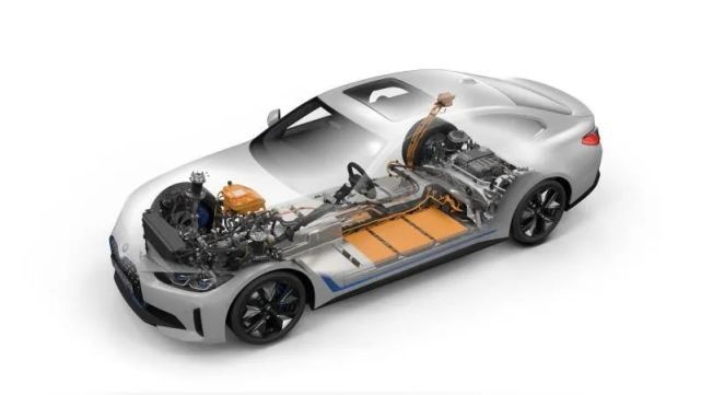 宝马电动攻势扔王炸：BMW iX、BMW i4同日发布，数据硬核，续航