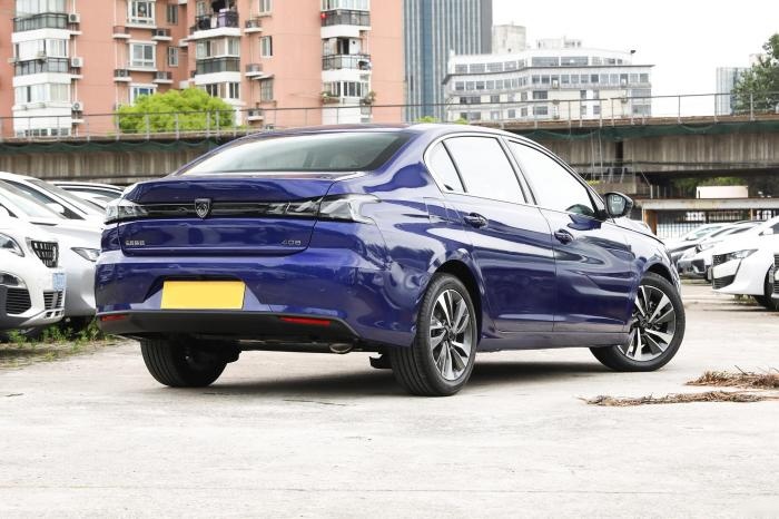 详解新标致408：入门版预算10.57万，取消三缸机，你看怎么样？