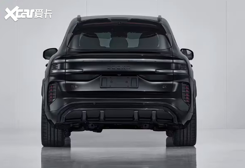 别急着买理想L9!极氪8X正式确认:70度大电池,续航328km