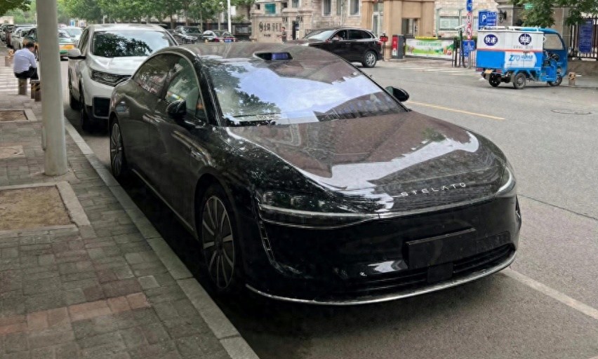【E汽车】享界S9无伪实车曝光