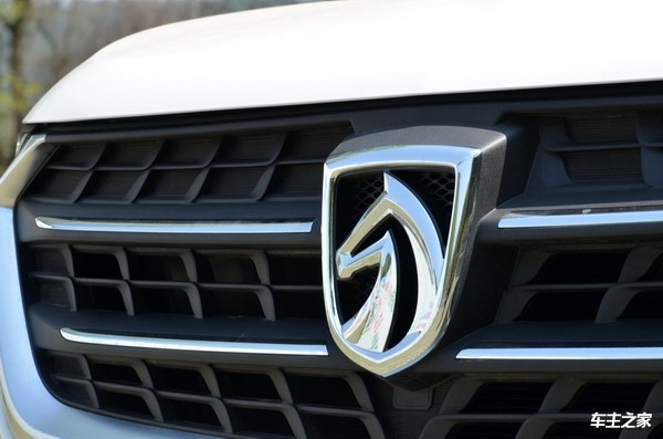 宝骏530七座试驾 实用做到极致的紧凑型七座SUV