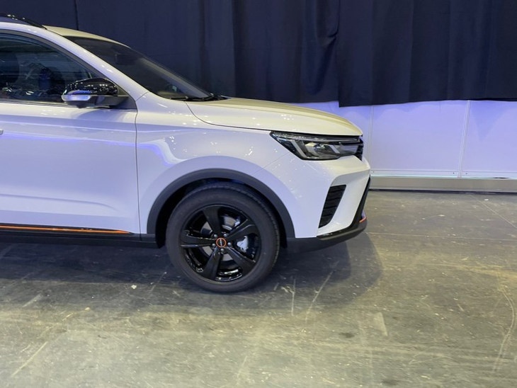 2021上海车展：荣威RX3 PRO实车抢先看
