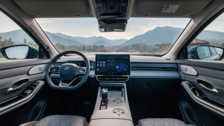 豪华与实用并存：捷途X90PRO大七座旗舰SUV，12.79万元起售！