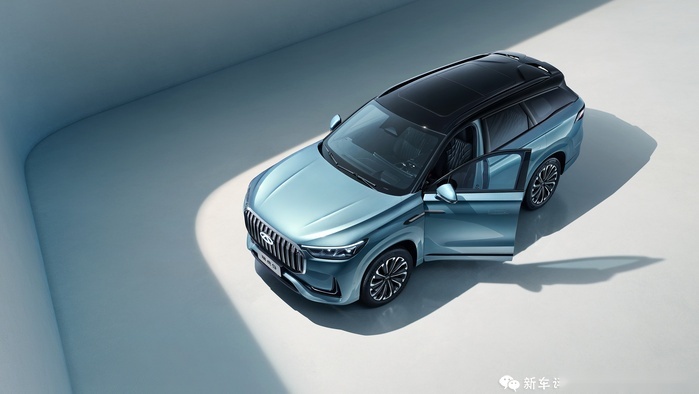 15万起，中型7座SUV，比瑞虎8大一圈！奇瑞瑞虎9开启预售