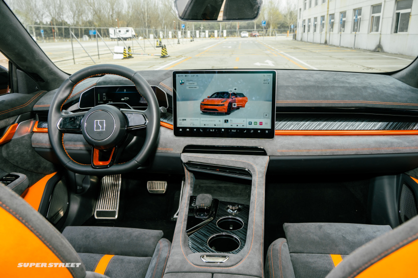 新款极氪001猎装再升级 Z-Sport运动套装加持
