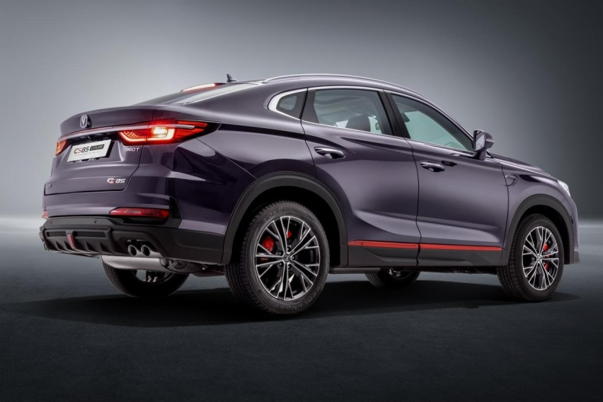 拒绝平庸、活出姿态，抢先试驾2023款长安CS85COUPE