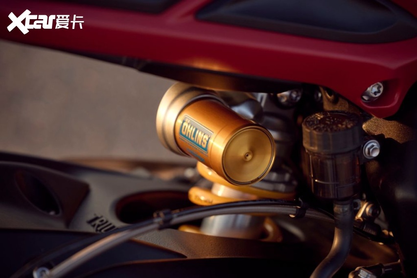 凯旋Street Triple 765 RX发布