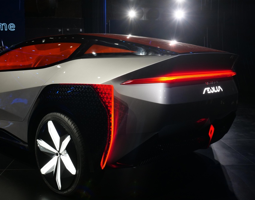 风神e.π2021概念车正式发布 定位智能纯电SUV