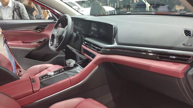 上海车展：全新长安CS75 PLUS实车