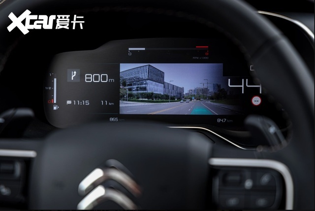 东风雪铁龙天逸BEYOND，提供1.6T和1.8T，标配爱信8AT