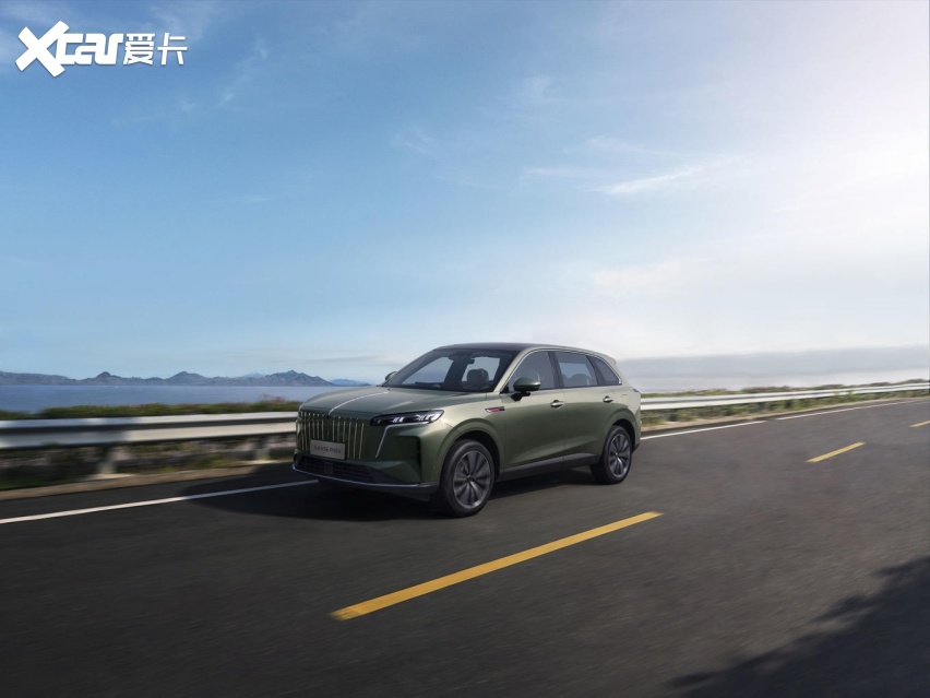 旗帜为谁飘扬？红旗HS6 PHEV起售价17.88万元