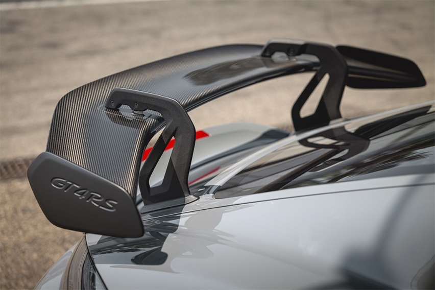 灰色的超新星：保时捷718 Cayman GT4 RS