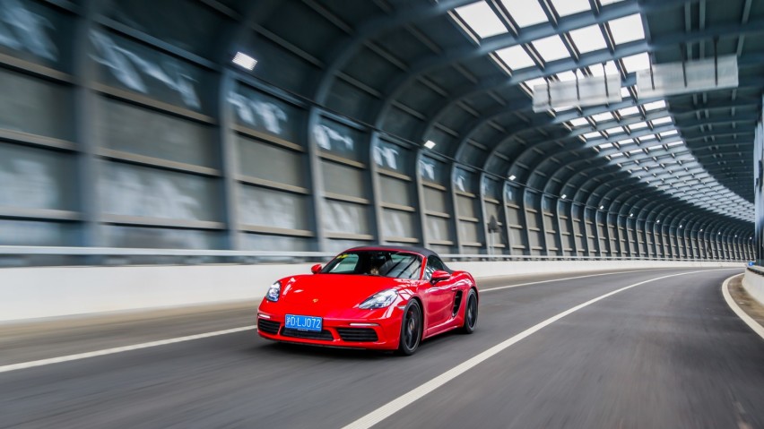 ​梦想并非遥不可及 试驾保时捷718 Boxster S