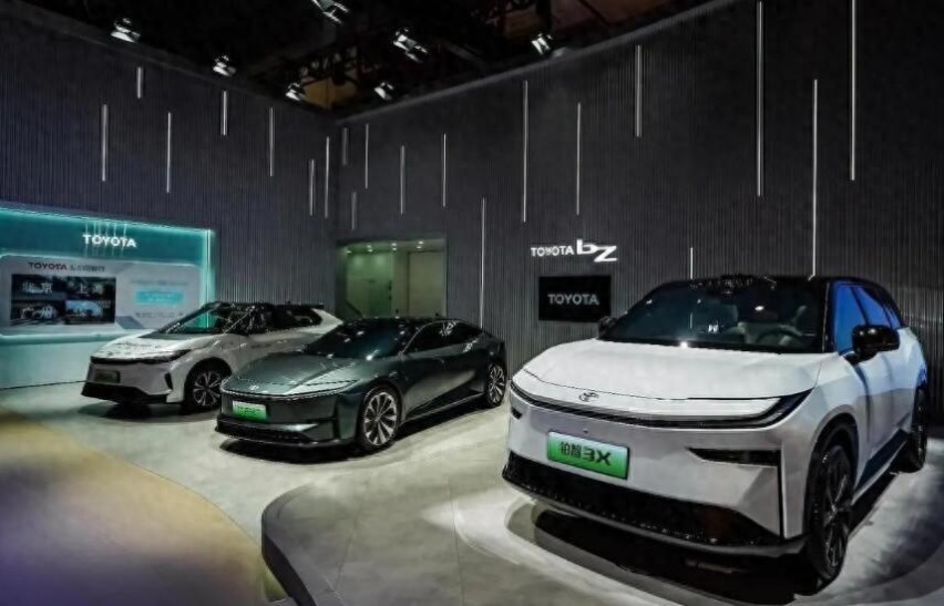 铂智品牌第二款新车，全新智能纯电SUV铂智3X北京车展全球首发