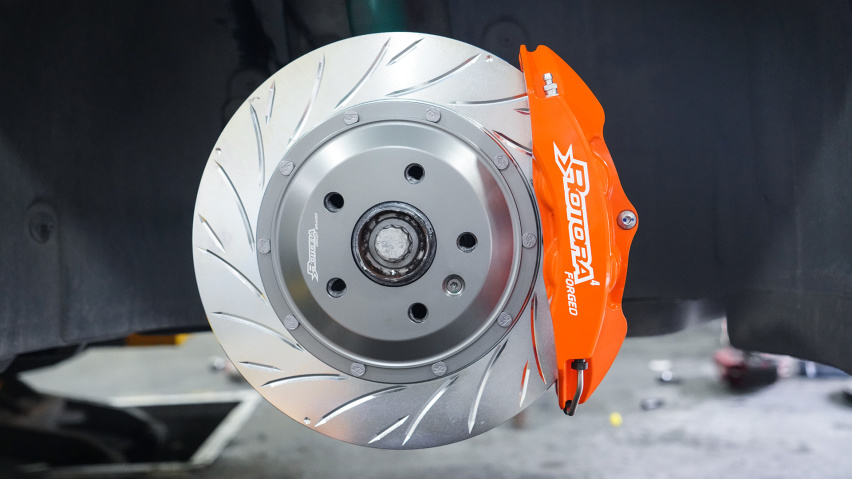 奥迪A3改装升级Rotora刹车 大四活塞卡钳RF403橙(前轮)