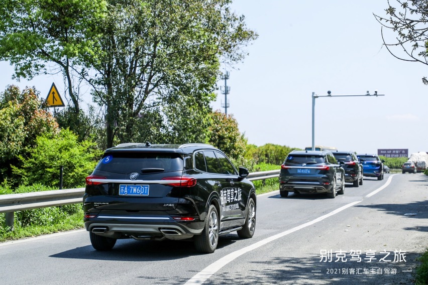 这个春天唯旅途与美景不可辜负，开着昂科旗来场说走就走的旅行