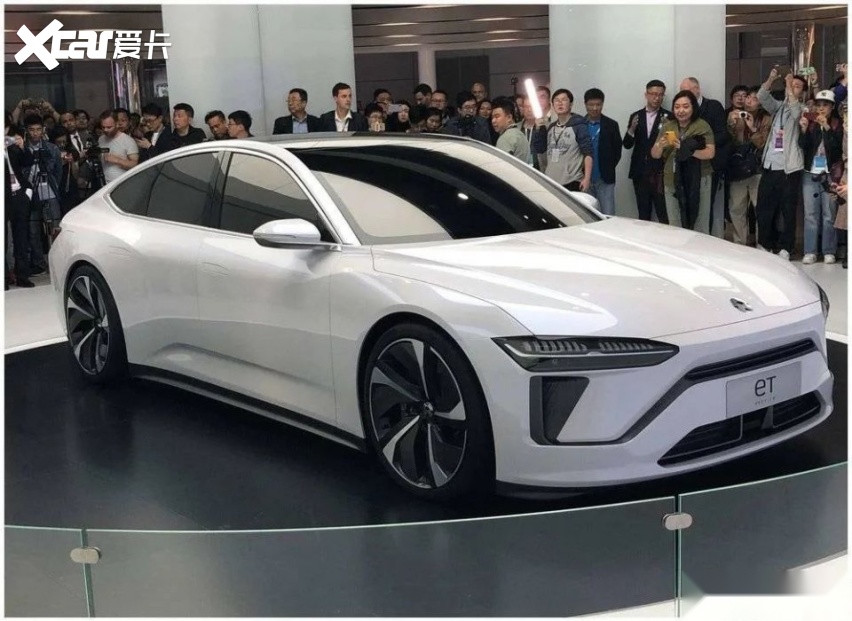 蔚来et流产小鹏p7上市,何小鹏能否成为汽车界的雷军?