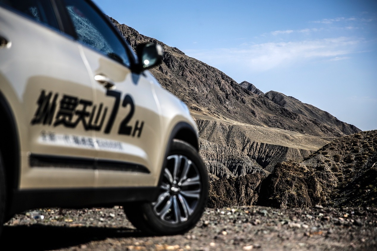 һ�����кܶ���ߵ�·�����@����������һ�l