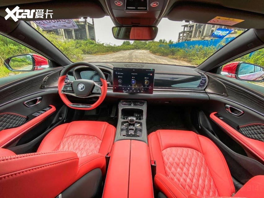 花30万买纯电动车，除了特斯拉，这三款的热度也很高！