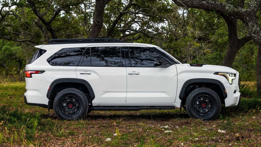 丰田红杉海外发布 5款车型全系3.5T V6发动机