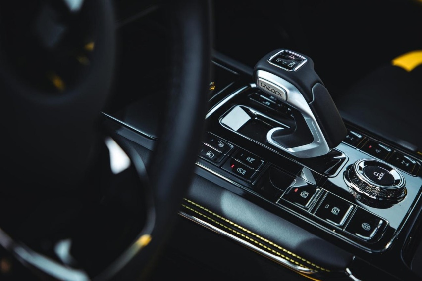 搭载3.0T V6+9AT，山海炮性能版上市，售价27.98万元