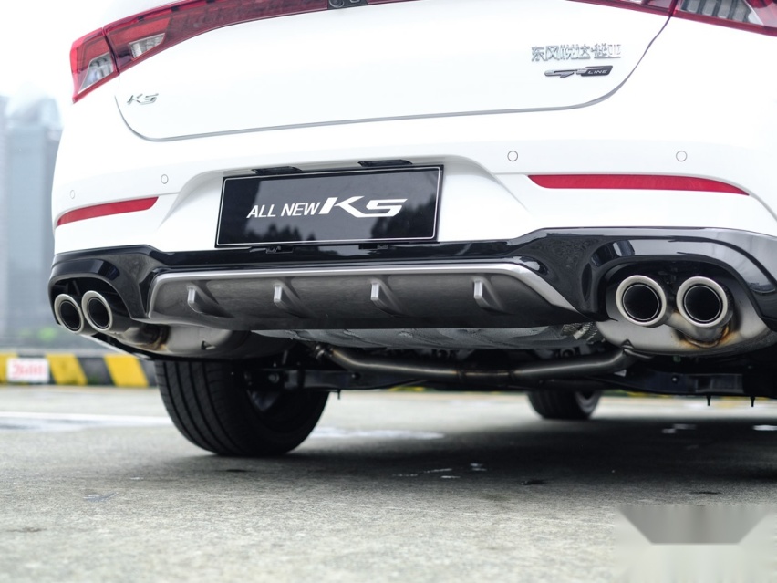 包牌价16.18万起的中型车 教授后悔买车买早了