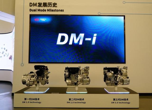 强大中国车！比亚迪唐DM-i为颠覆而来，热销只是开始