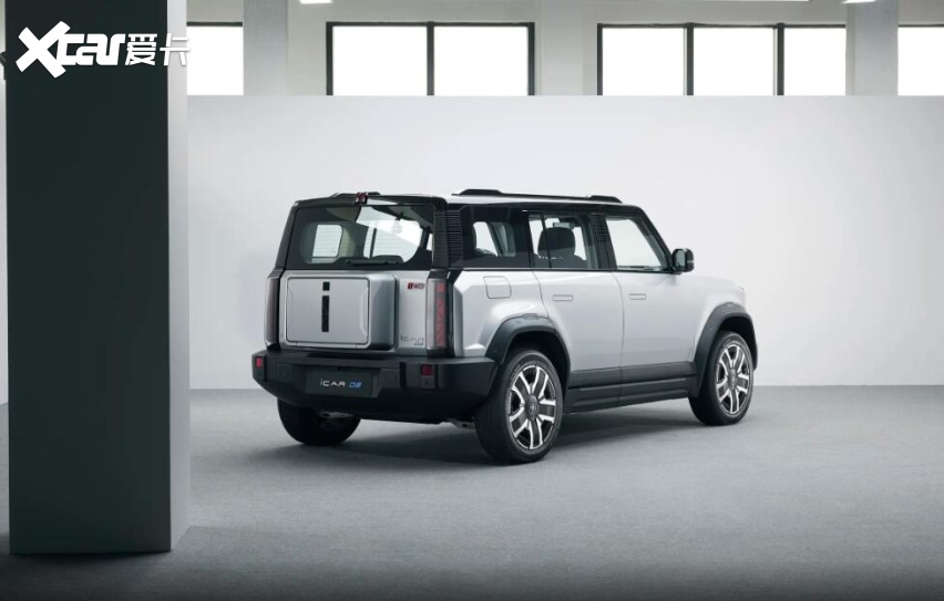 奇瑞iCAR 03低价上市！纯电小硬派越野，车长4.4米，四驱功率20