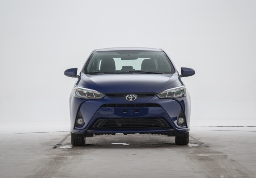百公里油耗5.2L，买菜车可以选它！丰田YARiS L 致享